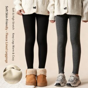 Leggings worn as outerwear Children's Cut-and-Sewn Leggings